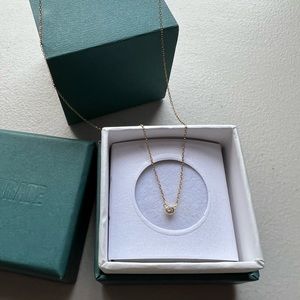 Aurate Diamond Bezel Necklace 14K Gold - Like New!